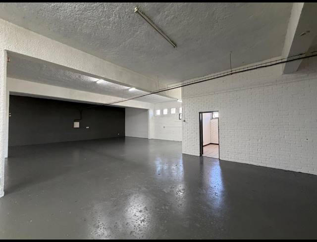399M² WAREHOUSE TO LET IN BARBEQUE DOWNS